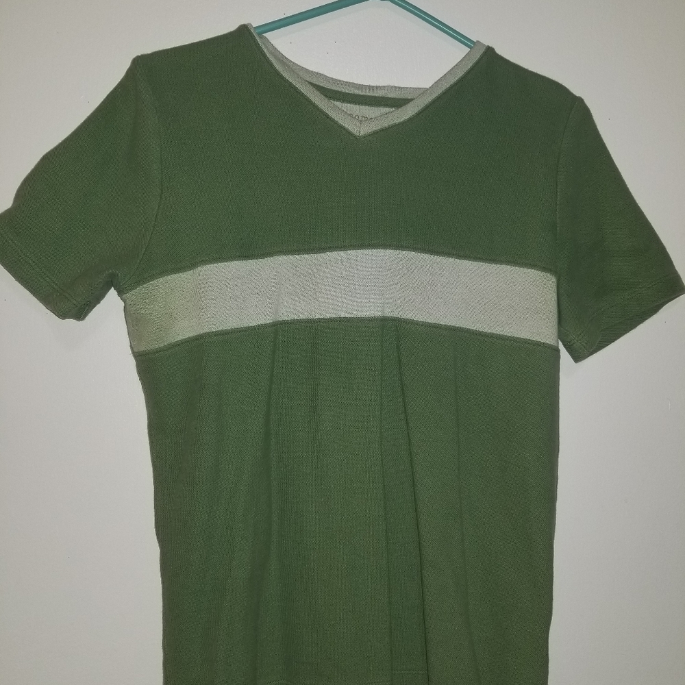 Sonoma lifestyle t-shirt for men . Size medium.